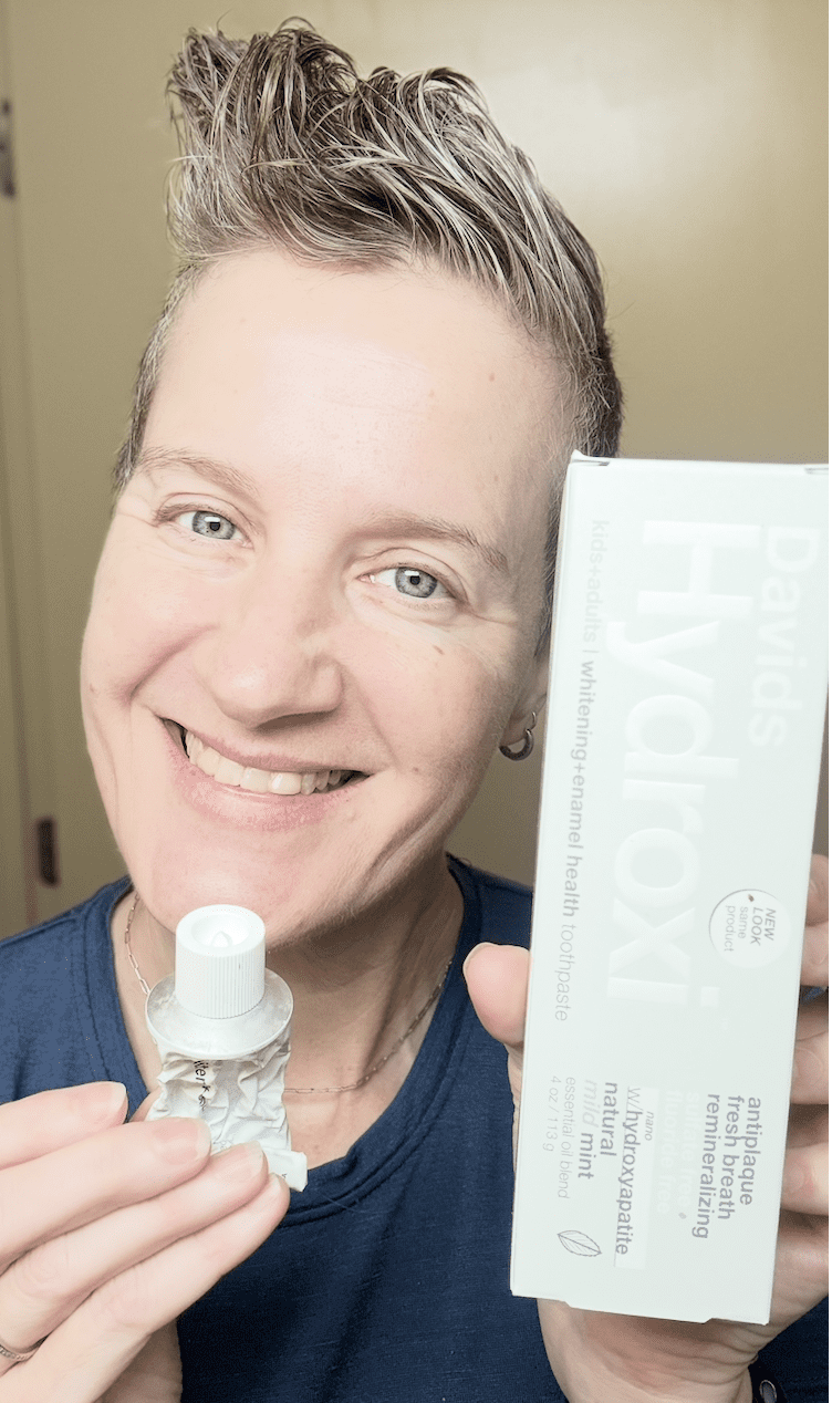 Finding the Right Fluoride-Free Toothpaste | Davids Hydroxi